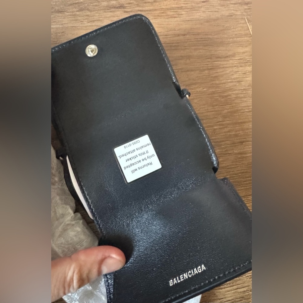 BALENCIAGA-AUTHENTIC (NWT) Hello Kitty Black Leather Mini Wallet on a Chain - Picture 8 of 17